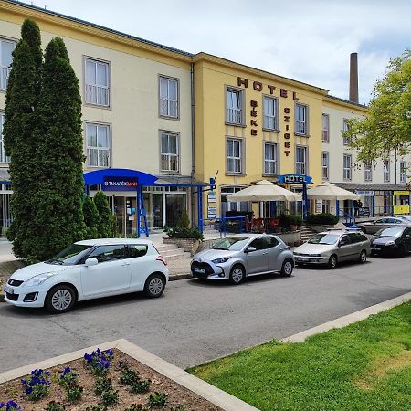 Hotel Beke Sziget Komlo Luaran gambar