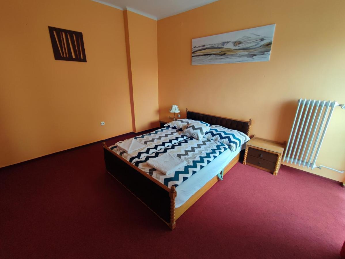 Hotel Beke Sziget Komlo Luaran gambar
