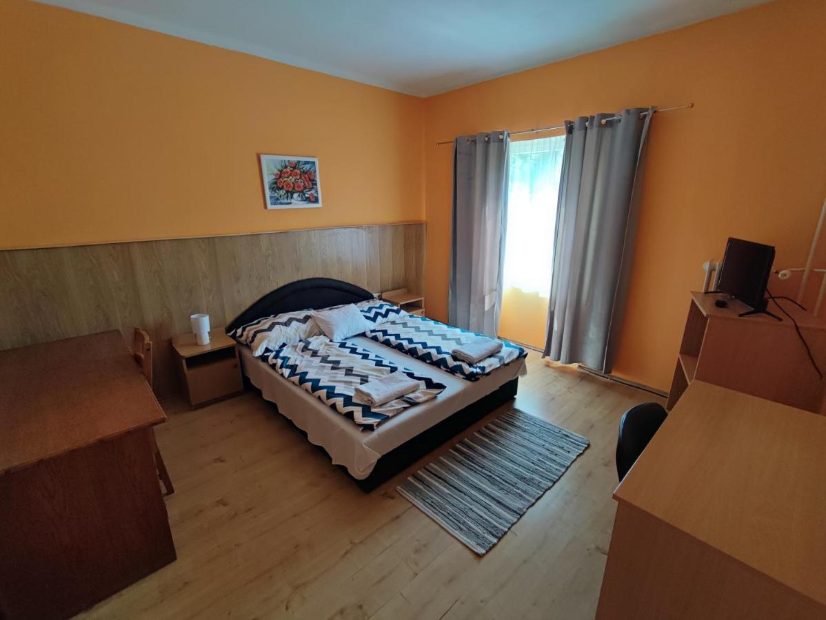 Hotel Beke Sziget Komlo Luaran gambar