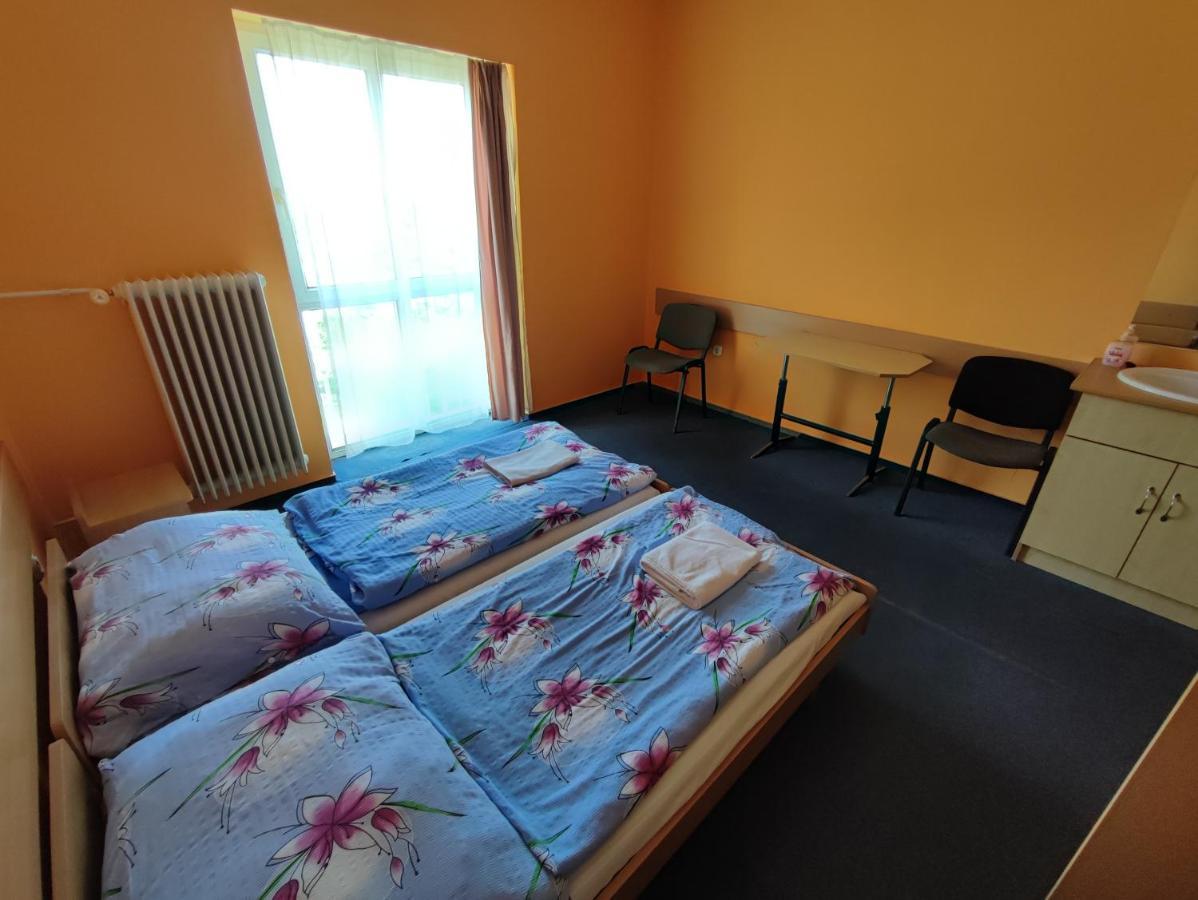 Hotel Beke Sziget Komlo Luaran gambar