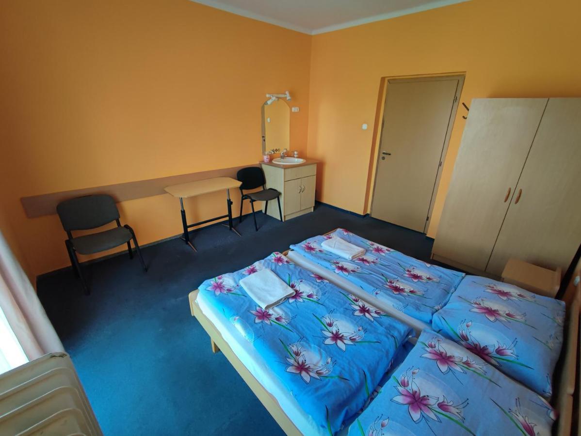 Hotel Beke Sziget Komlo Luaran gambar